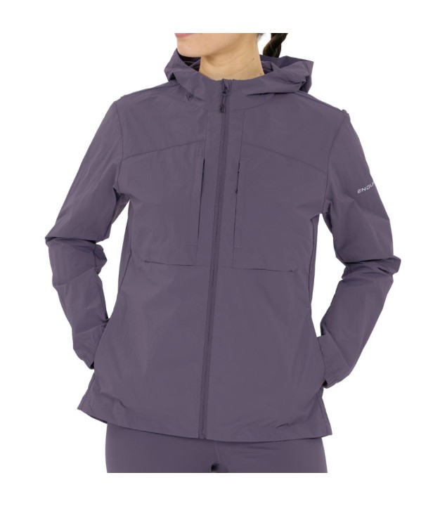 Sievie&scaron;u sporta jakas